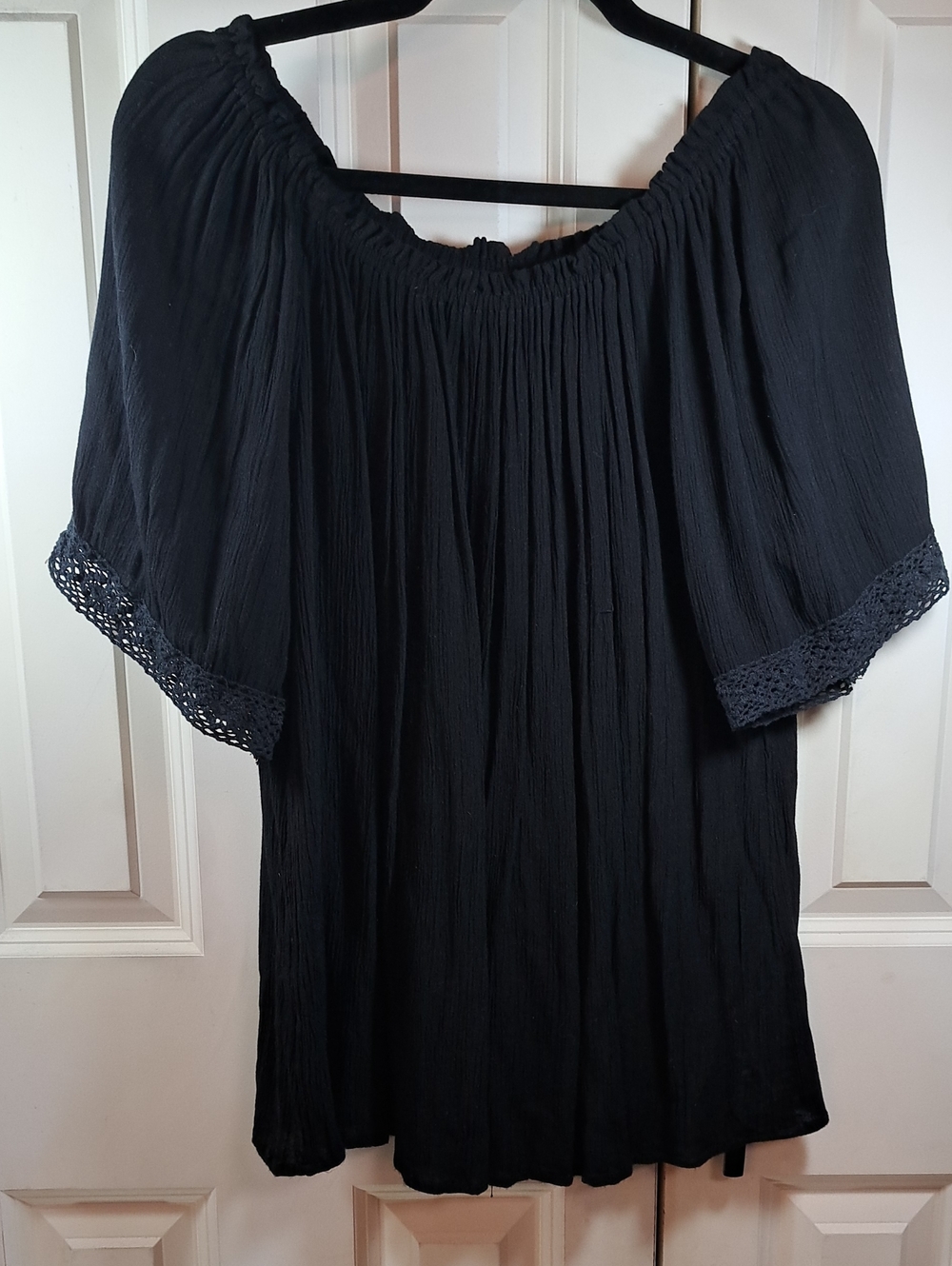 Women's Black Off-Shoulder Peasant Tunic with Crochet Sleeve Trim